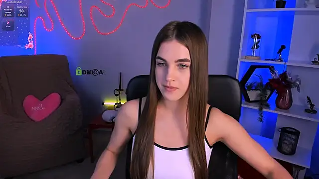 kiki_swan webcam