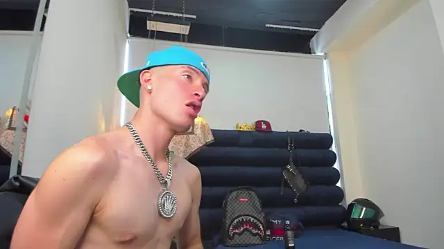 HunterHeat_ webcam