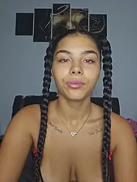 Crissdesire webcam