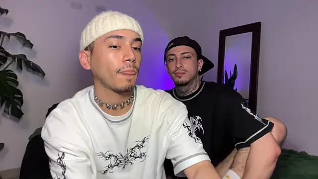 Noah_and_Steven webcam