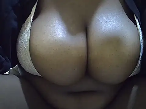 sugarplum18 webcam