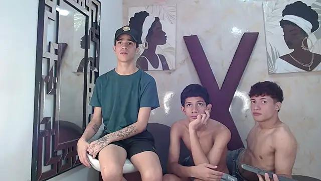 PRETTY_LOVERS1 webcam