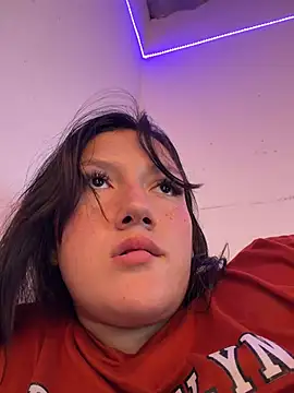 tublanquitaxxx webcam