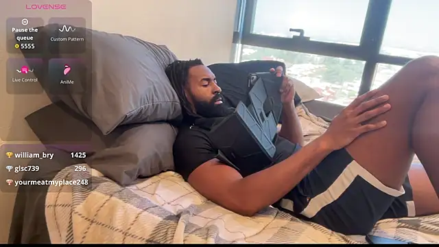 blackmuscless webcam