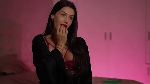 VelvetSociety1 webcam