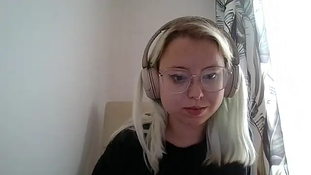 MaddieTeen webcam