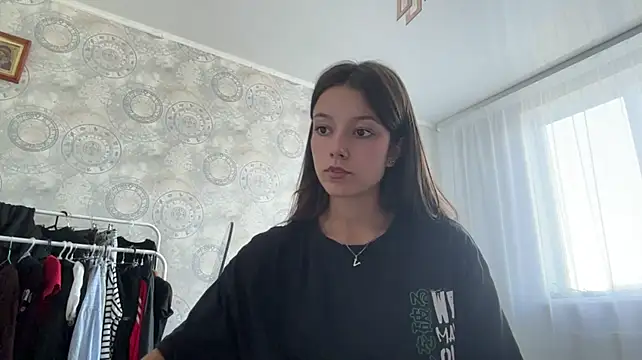 EdnaHoltkamp webcam