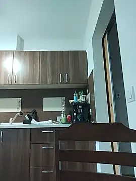 EmmaKrosss webcam