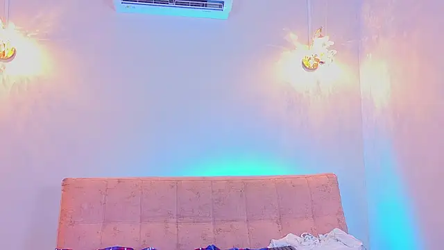 BELLA_TENTATION_CR webcam