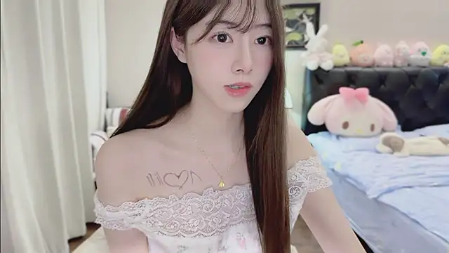 Evacute-top webcam