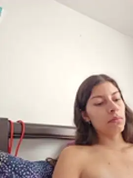 IrisBound live cam on StripChat