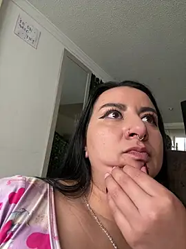Abril_Luv webcam