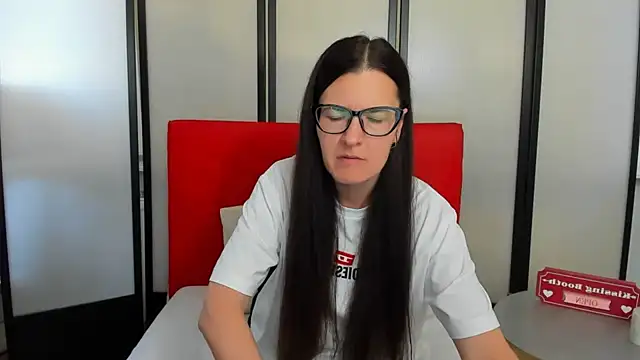 NadiaXlove live cam on StripChat