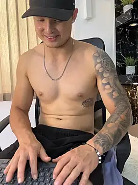 Alexander_ferre live cam on StripChat