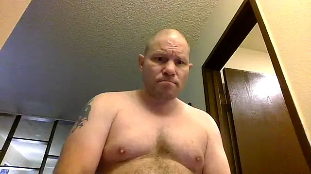 Alwayshard421 live cam on StripChat