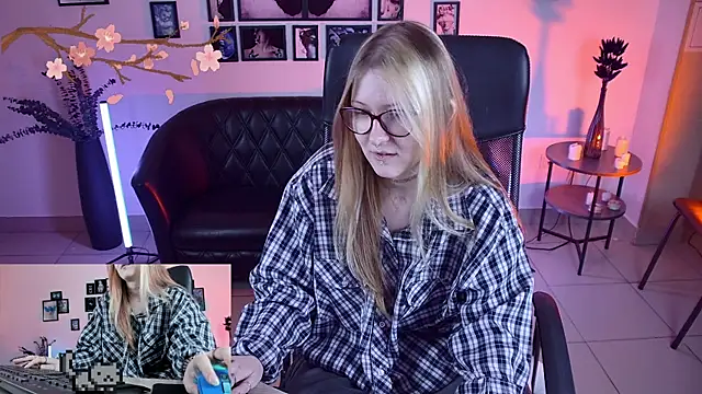 lanafitch webcam