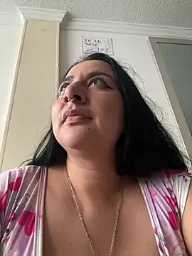 Abril_Luv webcam