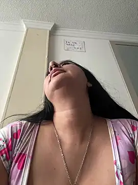 Abril_Luv webcam