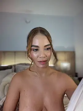 Lia_Brooks live cam on StripChat