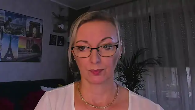 vanessa_chat live cam on StripChat