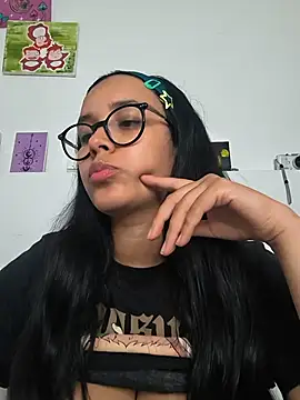 Annya-sweet webcam