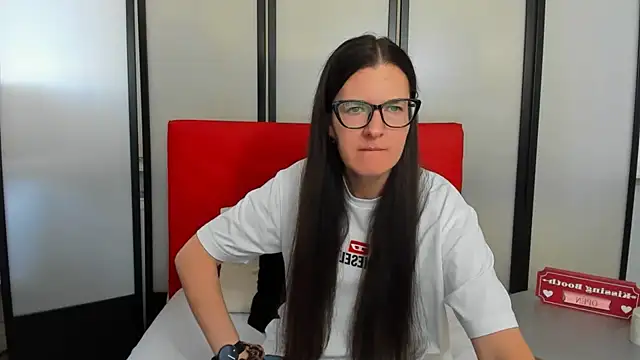 NadiaXlove live cam on StripChat