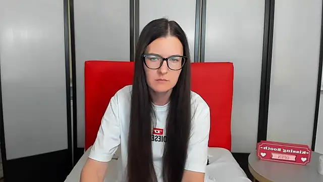 NadiaXlove webcam