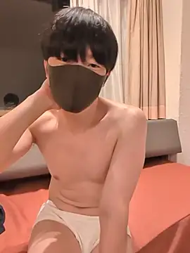 shin_04ji webcam