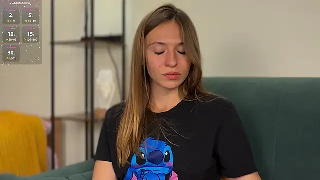 LovelyKatea webcam