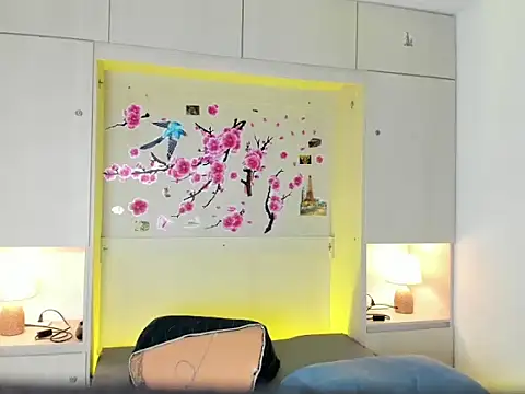 TaylorBloom webcam