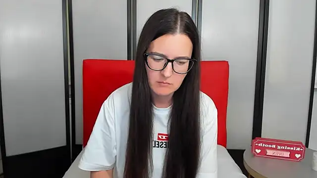 NadiaXlove webcam