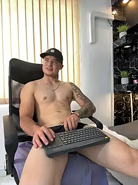 Alexander_ferre live sex cam
