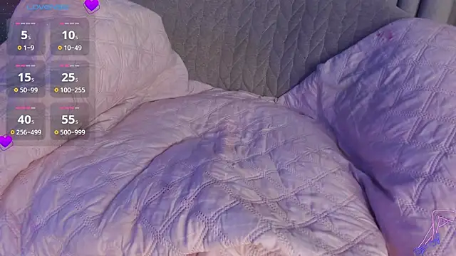 angel_mozz webcam