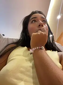SaryJonex webcam