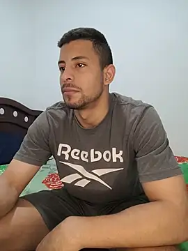 Cris_LaCobra_ webcam