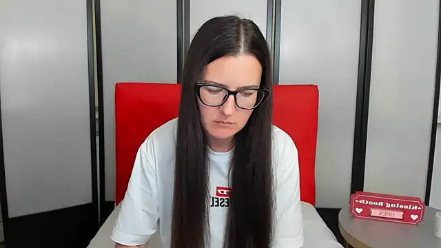NadiaXlove webcam