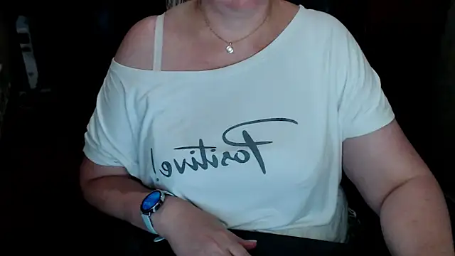 AlisaHot55 webcam