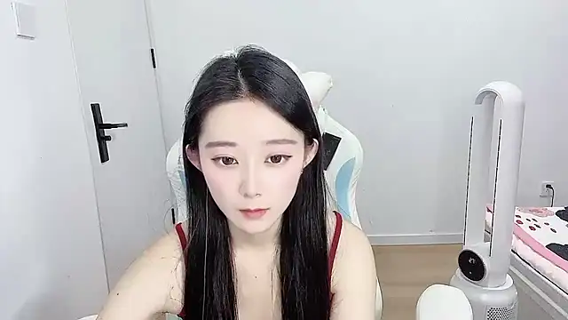 -qingqing live cam on StripChat