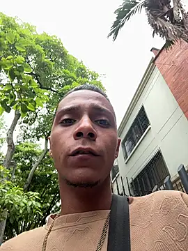 hotboyluxe webcam