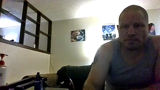 Alwayshard421 webcam