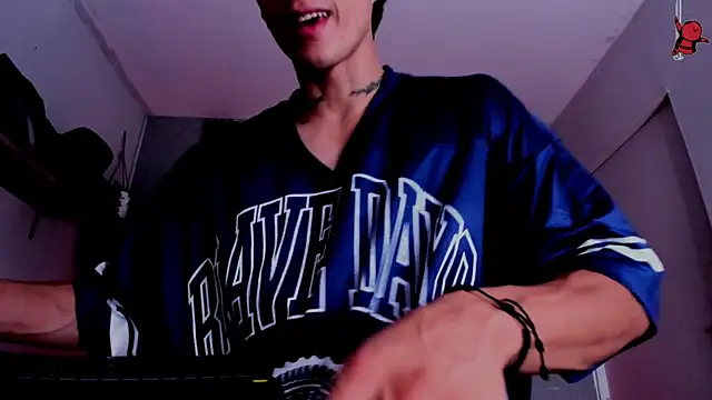 Dark_Valentino_ webcam