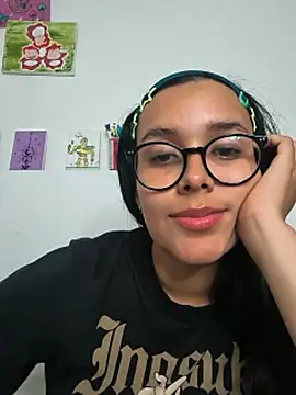 Annya-sweet webcam