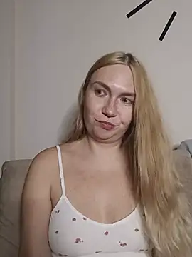KisaVixen webcam