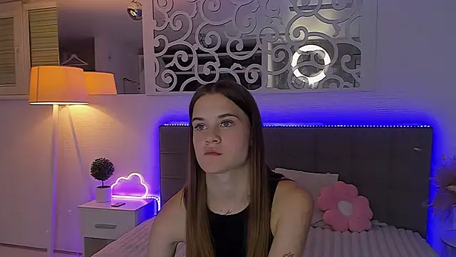 LuisaClover webcam