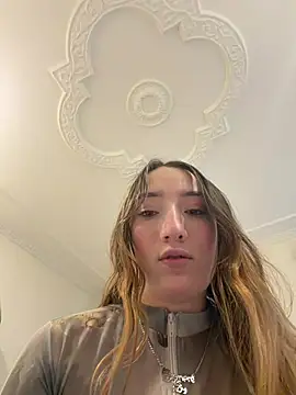Valery_Salmons webcam