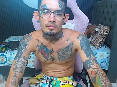 Boy_tatto77 webcam