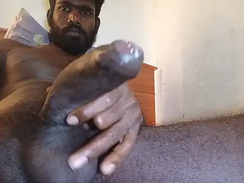 NightShadeXX webcam