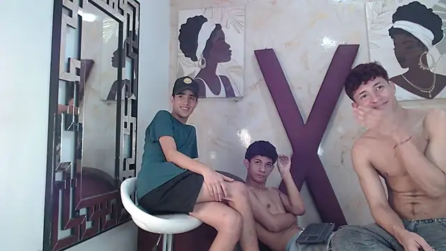 PRETTY_LOVERS1 webcam