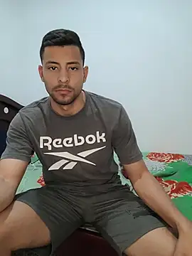 Cris_LaCobra_ webcam