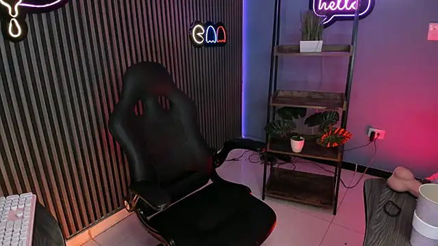 Emily_robertss1 webcam